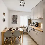 Schoene Helle & Gemuetliche In Altstadtnaehe Apartament Erfurt