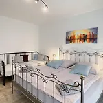 Schoene Helle & Gemuetliche In Altstadtnaehe Διαμέρισμα Ερφούρτη