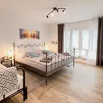 Schoene Helle & Gemuetliche In Altstadtnaehe Διαμέρισμα