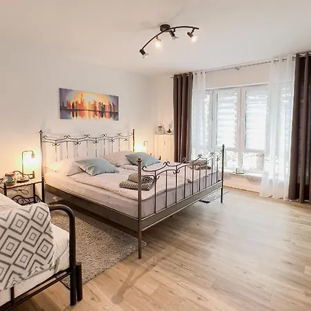 Schoene Helle & Gemuetliche In Altstadtnaehe Appartamento