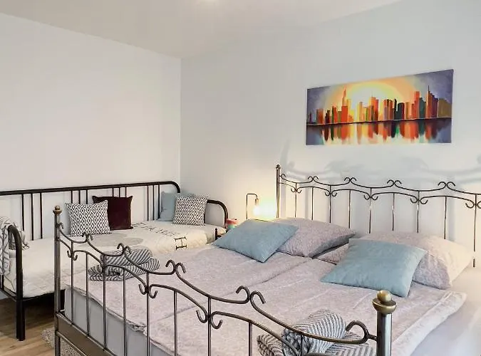 Schoene Helle & Gemuetliche In Altstadtnaehe Appartement Erfurt